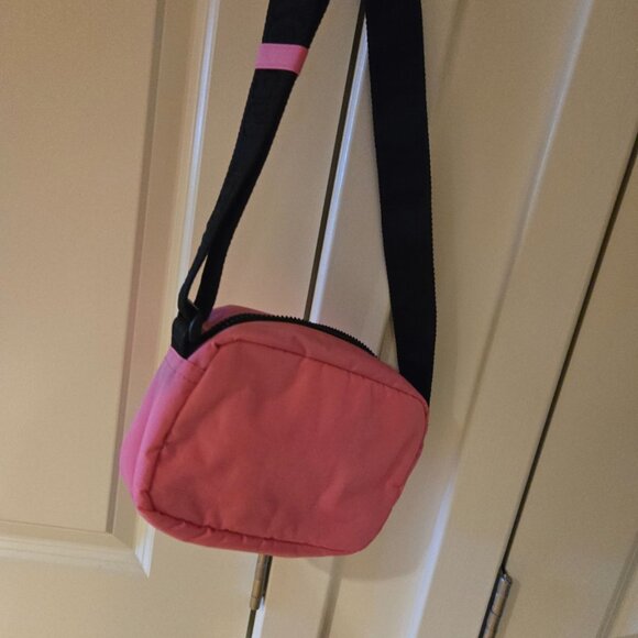 BAGGU Camera Crossbody Adjustable Bag - Azalea Pink - Picture 2 of 5